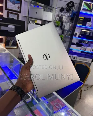 New Laptop Dell XPS 13 9370 16GB Intel Core i7 SSD 512GB