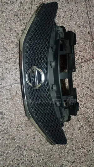 Nissan Note E12