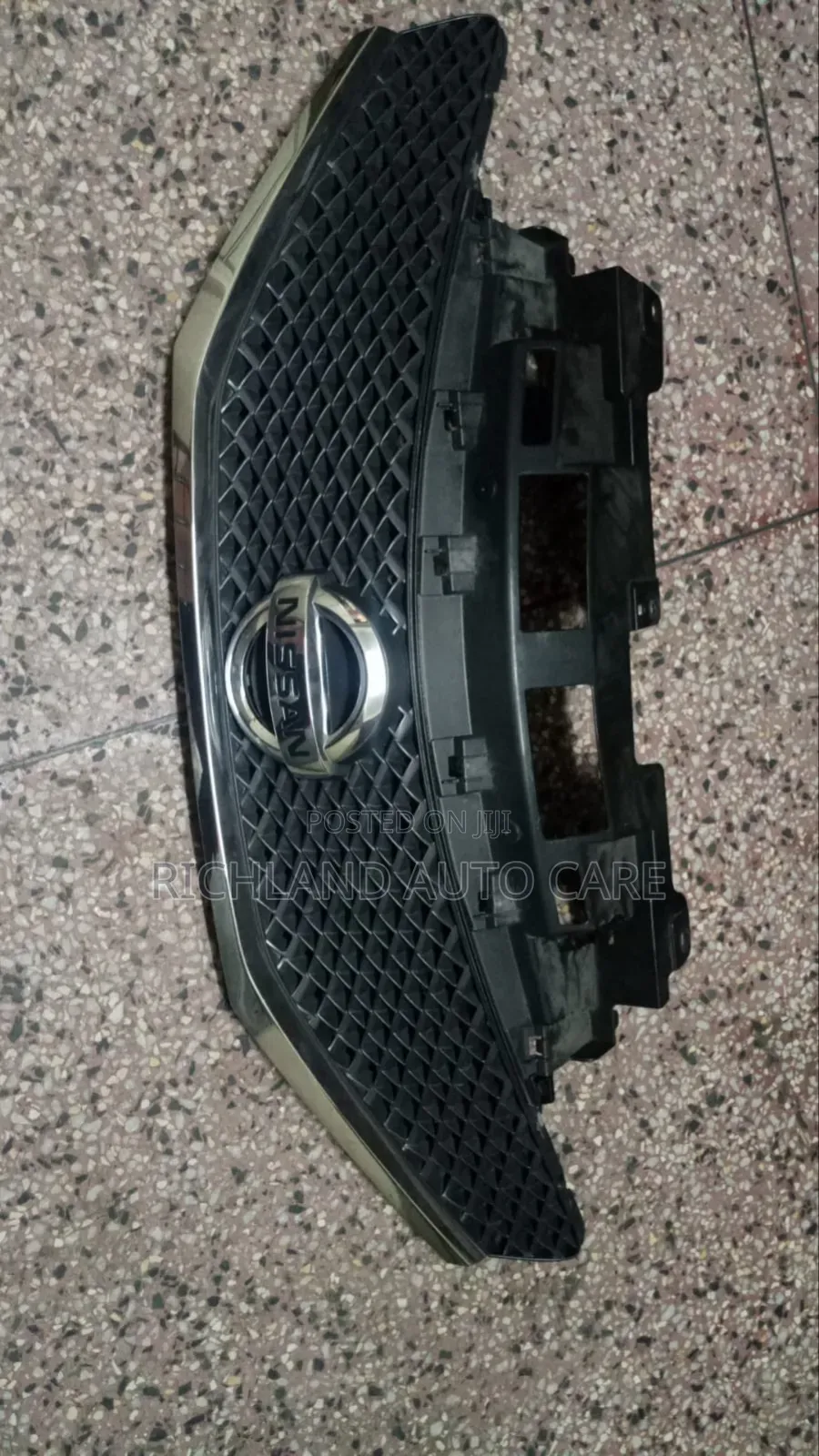 Nissan Note E12