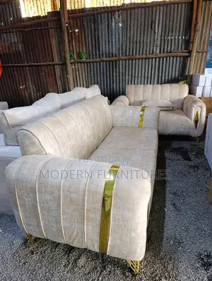 Classy Modern 5 Seater Sofa