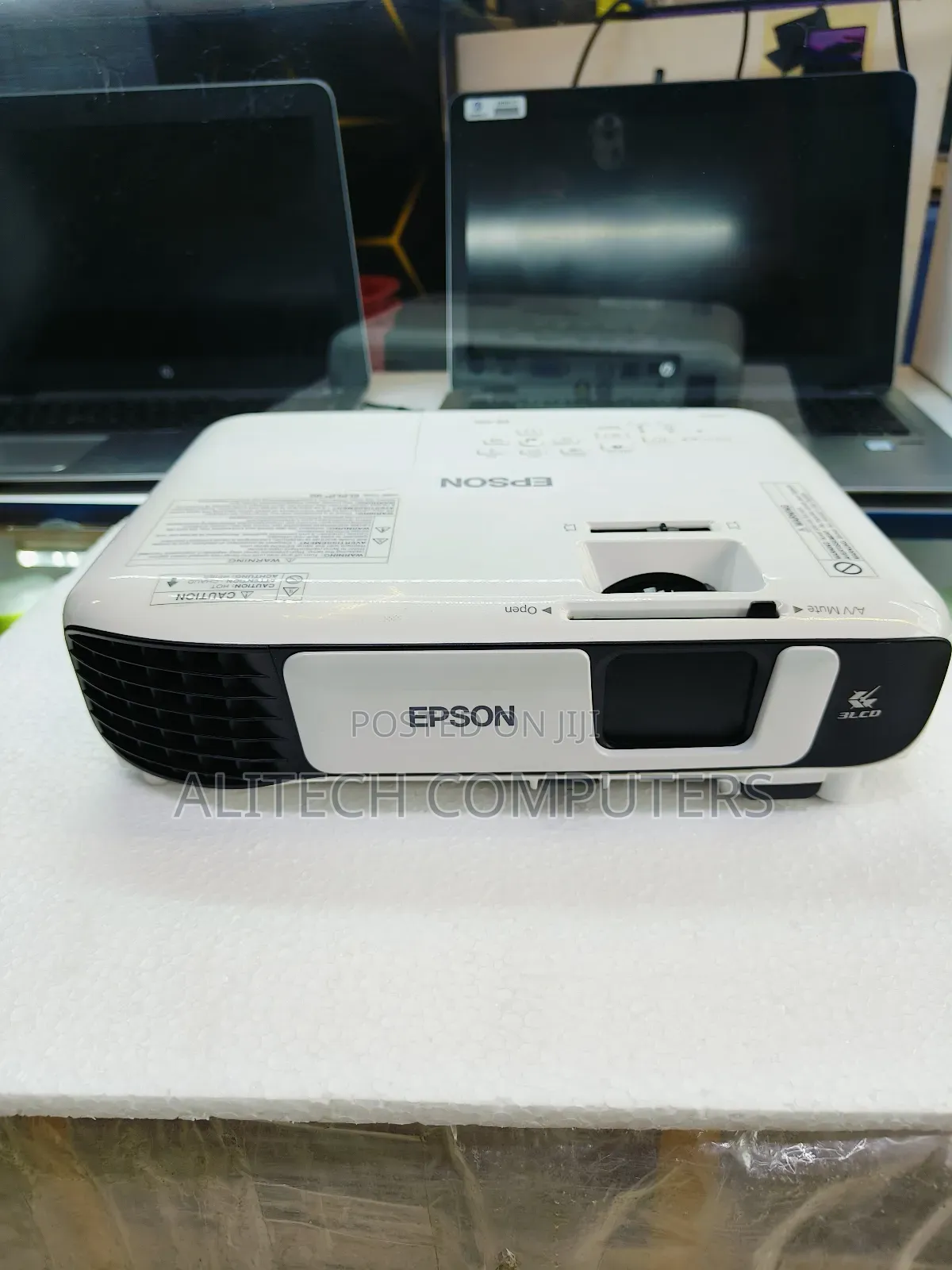 Epson Eb-x41 Projector