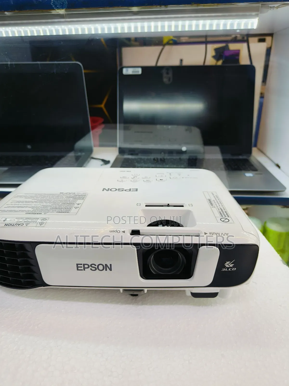 Epson Eb-x41 Projector