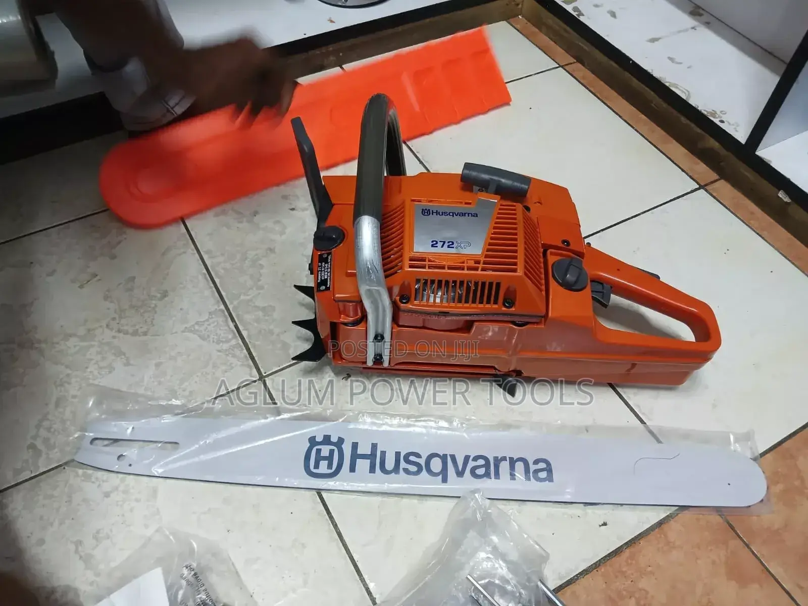 Durable Husqvarna Powersaw 272xp