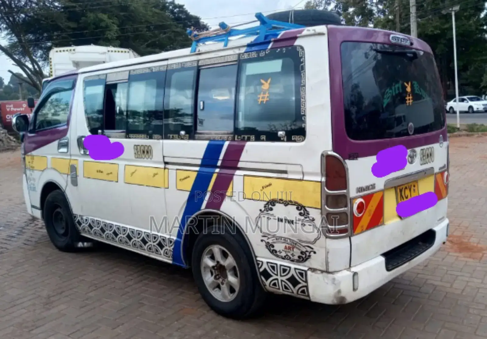 Toyota HiAce 2013 White