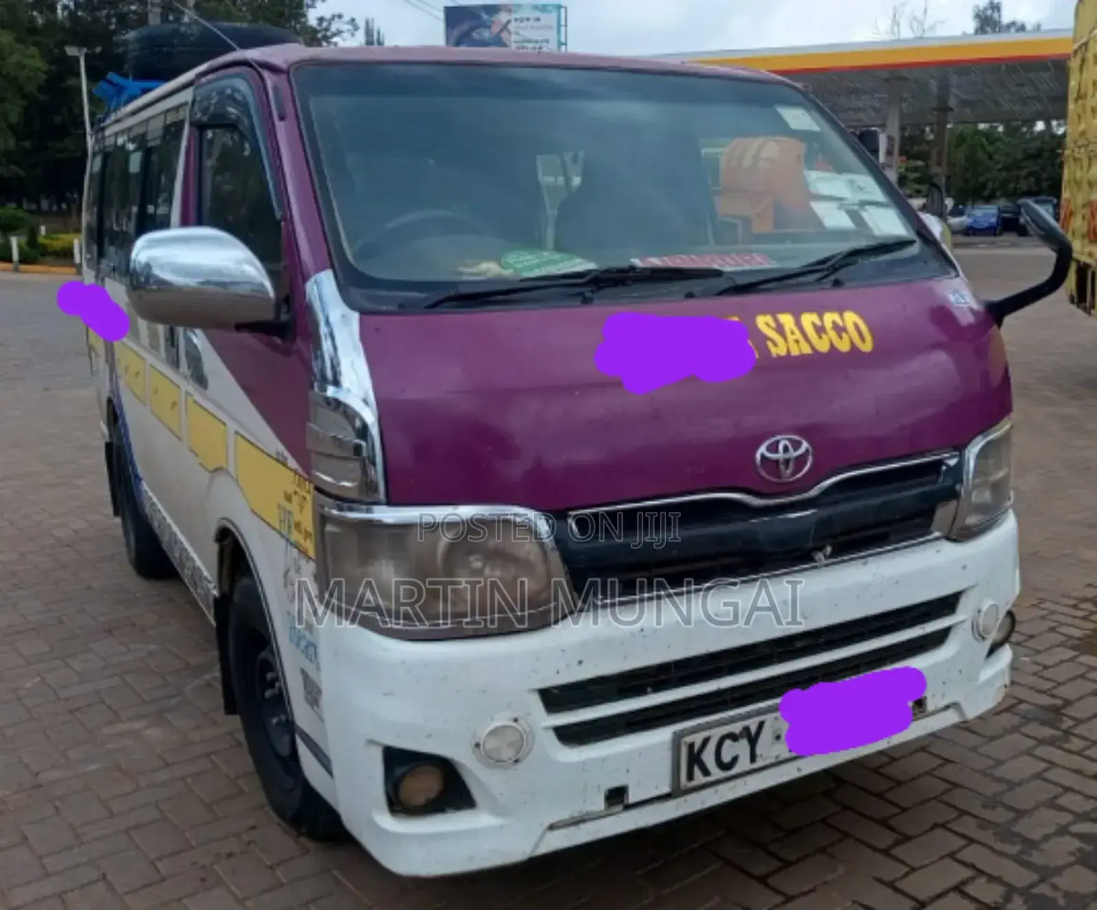 Toyota HiAce 2013 White