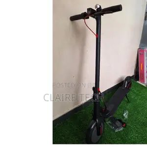 Black Scooter Electric 32km/Hr Scooter
