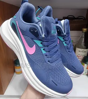 Nike Quality Trainners Sneakers* Sizes:36, 37, 38, 39, 40*