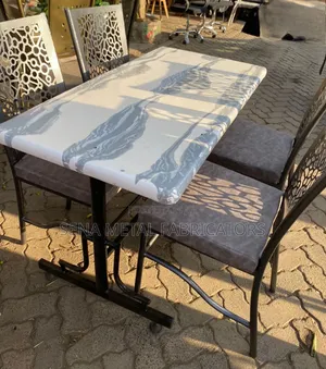 Hotel and Restaurant Dining Table With Seats