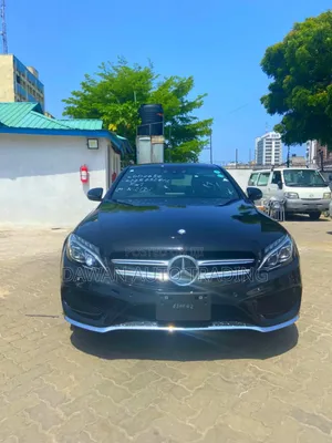 Mercedes-Benz C200 2017 Black