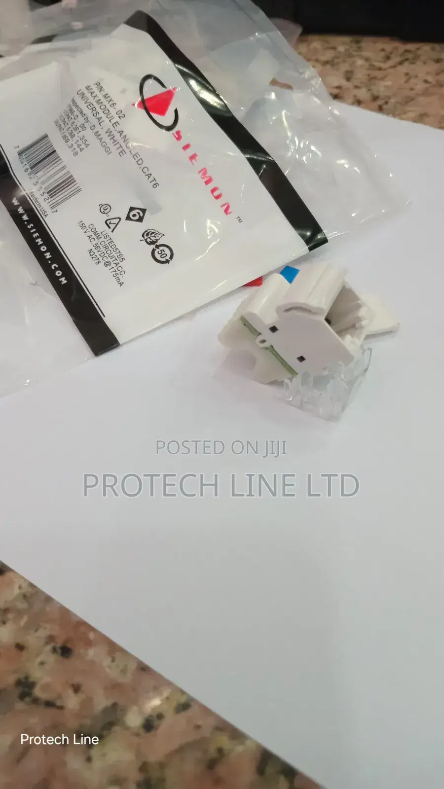 Siemon UTP Angled MX6-02 Module
