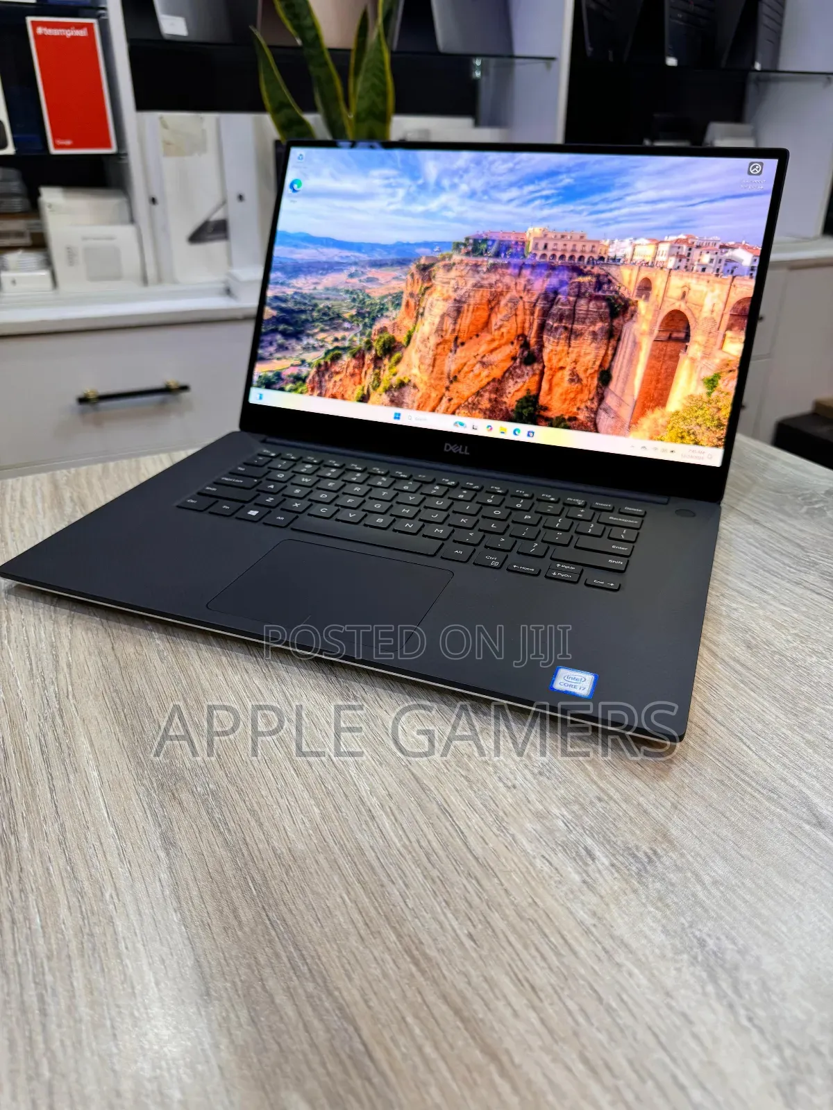Laptop Dell XPS 15 32GB Intel Core I7 SSD 1T