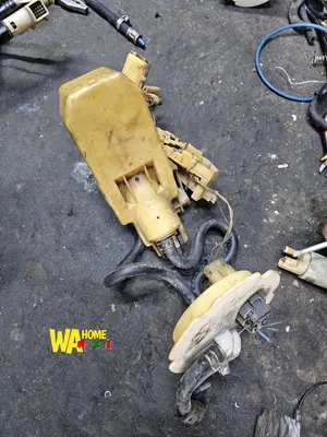 Fuel Pump B14