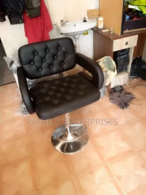 Imported Modern Cashier/ Counter/Bar/Kitchen Stools