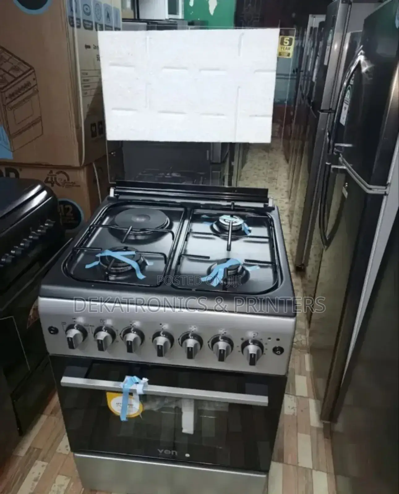 Von Hotpoint 60×55 Cooker