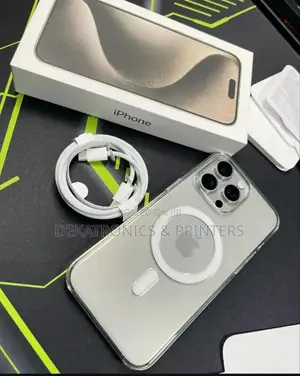 New Apple iPhone 15 Pro Max 256 GB White