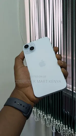 New Apple iPhone 15 Plus 256 GB Blue