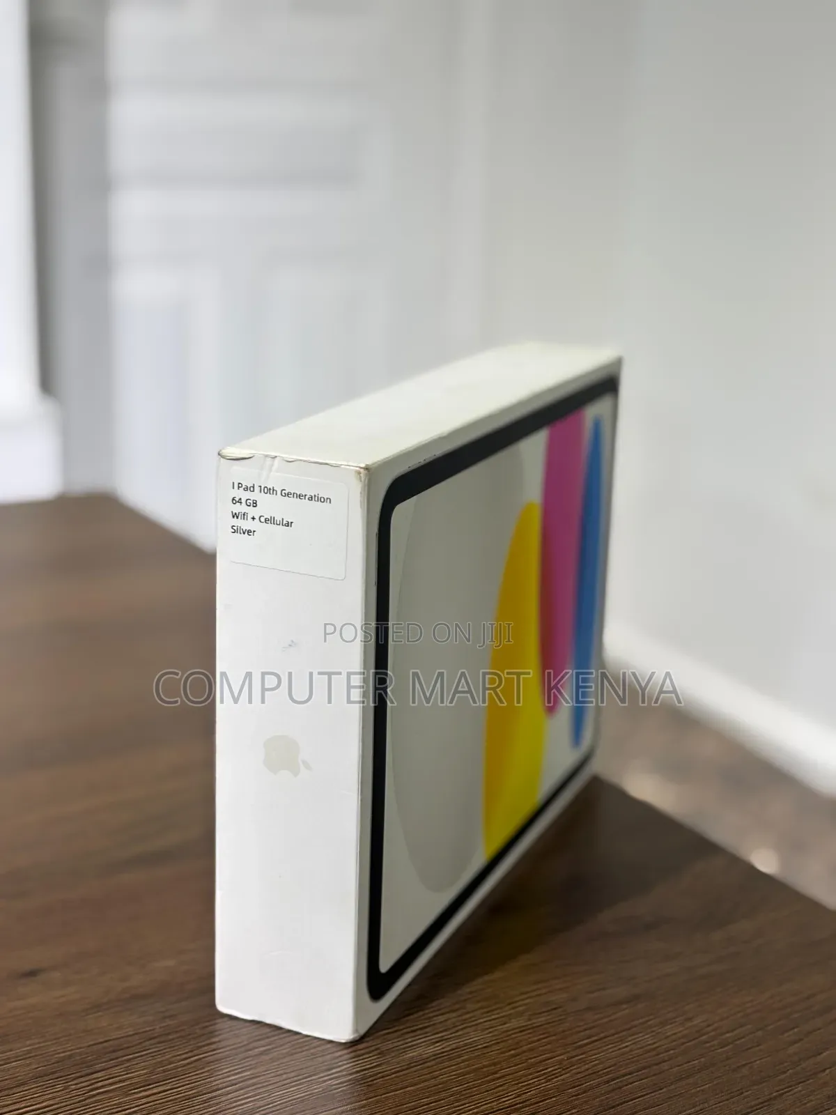 New Apple iPad 10.2 (2021) 64 GB Silver