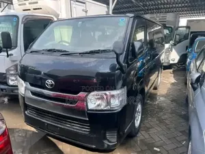 Toyota HiAce 2018 Black