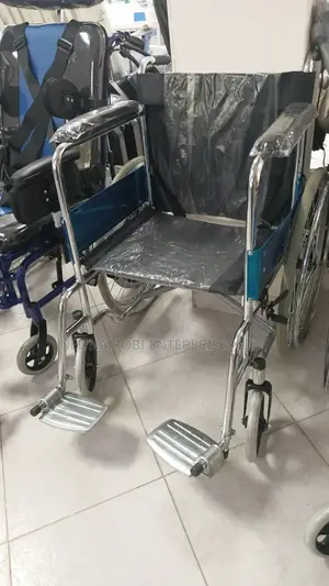 Standard Wheelchair (809)