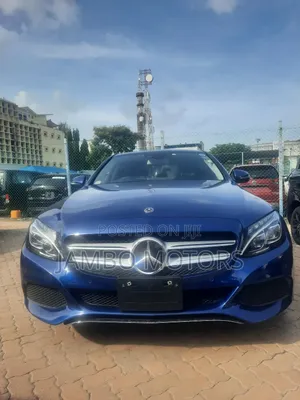 Mercedes-Benz C200 2018 Blue