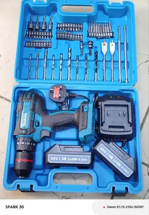 Makita Cordless Hammer Drill With 2 Rechargeable Batteries