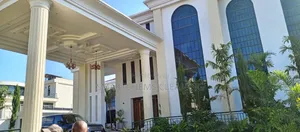 Houses Windows Cleaning in Runda