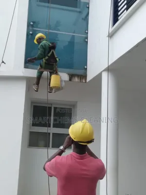 Skyscrapers Windows Cleaning