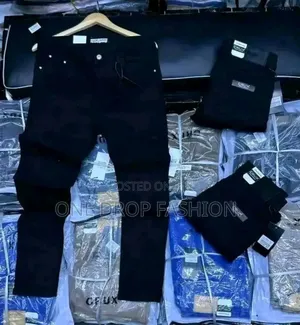 Pure Black Jeans|