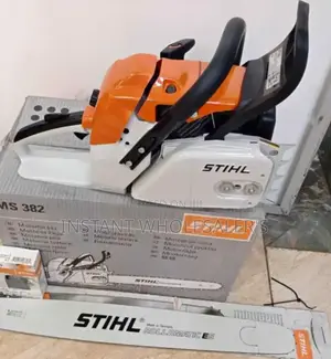 STIHL Heavy Duty Chain Saw