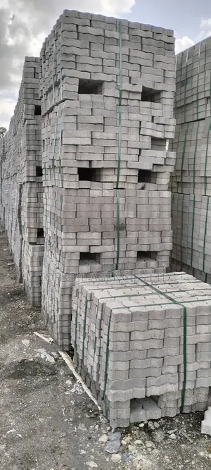 Cabro Blocks of Cabro Machine