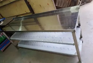 The Exel Udershelved Working Table