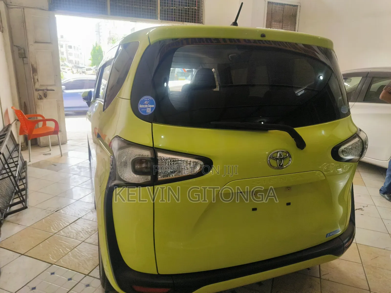 Toyota Sienta 2017 Yellow
