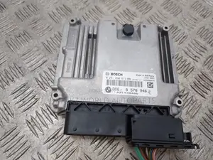 BMW 3 Series F30 2.0 Engine Control Module Ecu 2014 8578946