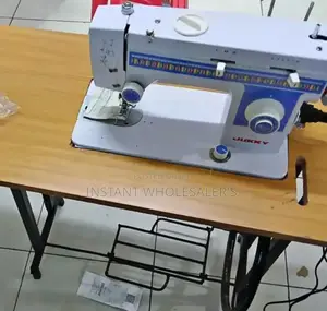 Embroidery Machine+ Table