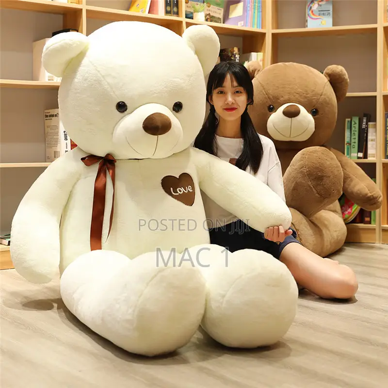 Giant Teddy Bears