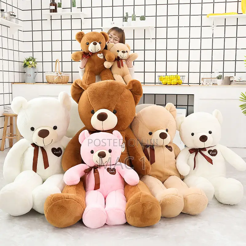 Giant Teddy Bears