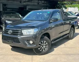 Toyota Hilux 2018 Black