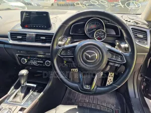 Mazda Axela 2018 Gray