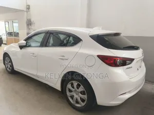 Mazda Axela 2017 White