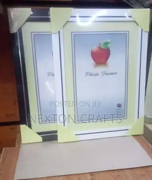 A4 Picture Frame Designer