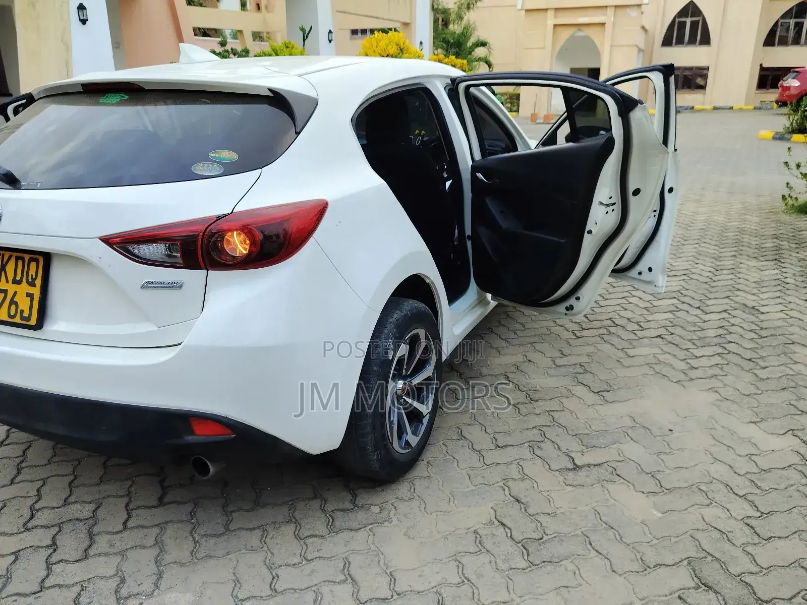 Mazda Axela 2016 White