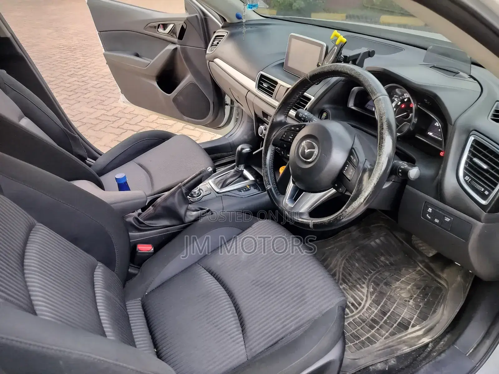 Mazda Axela 2016 White