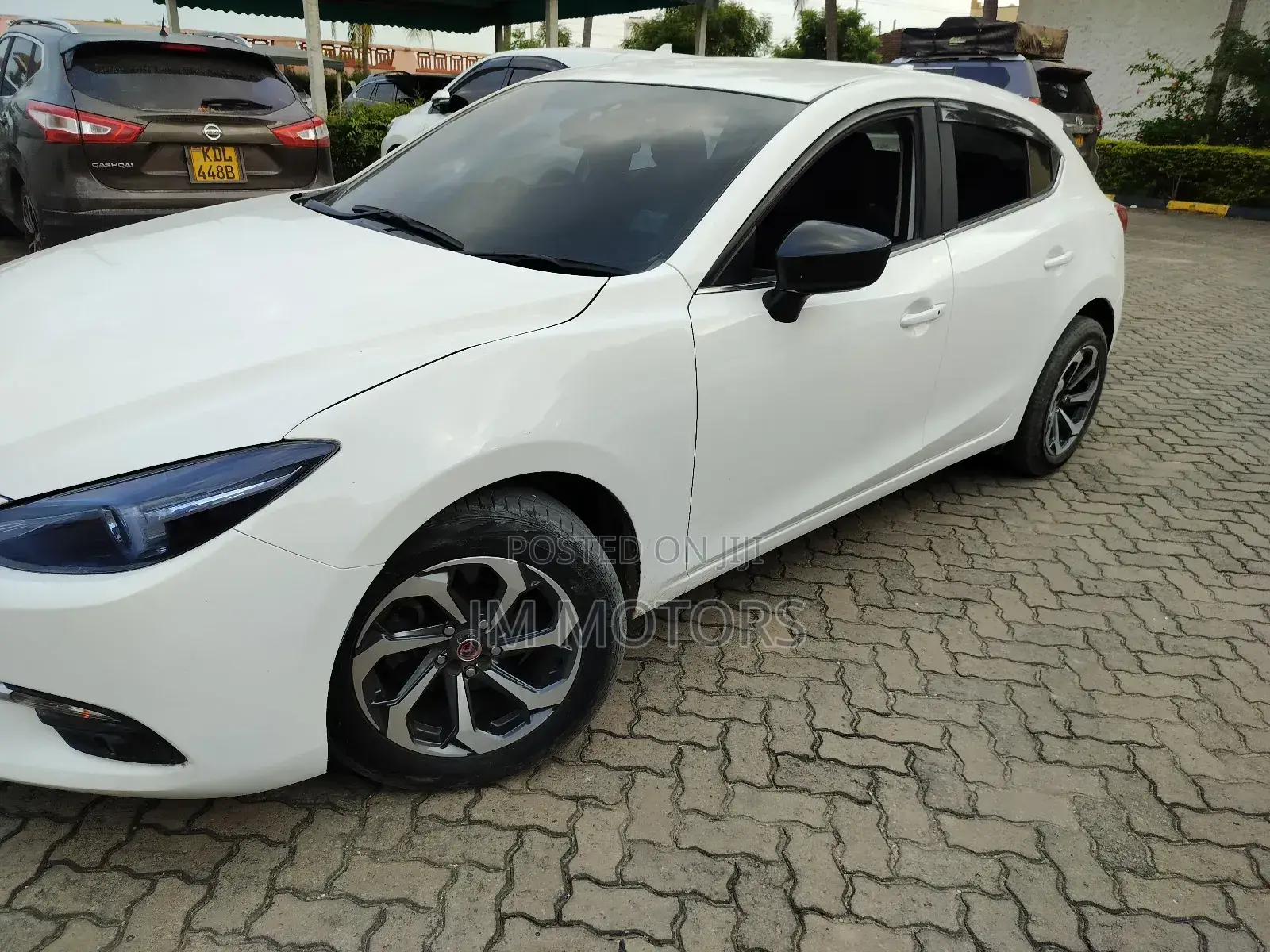 Mazda Axela 2016 White