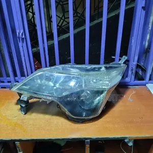 Toyota Spade ZENON Headlight, Model 2012 Onwards. Ex Japan
