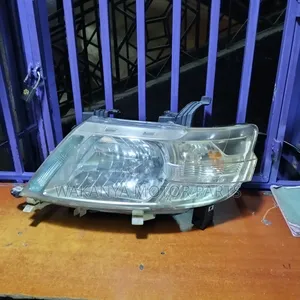 Nissan Serena Fc25/2005/2006 Xenon Shiny Ex Japan Headlamp