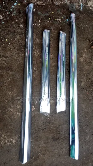 4pc Prado Chrome Silver Replacement Door Side Moulding