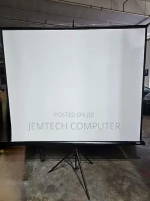 LIGHTWAVE TRIPOD SCREEN \\ (70"By70") LIGHTWAVE 180 X 180