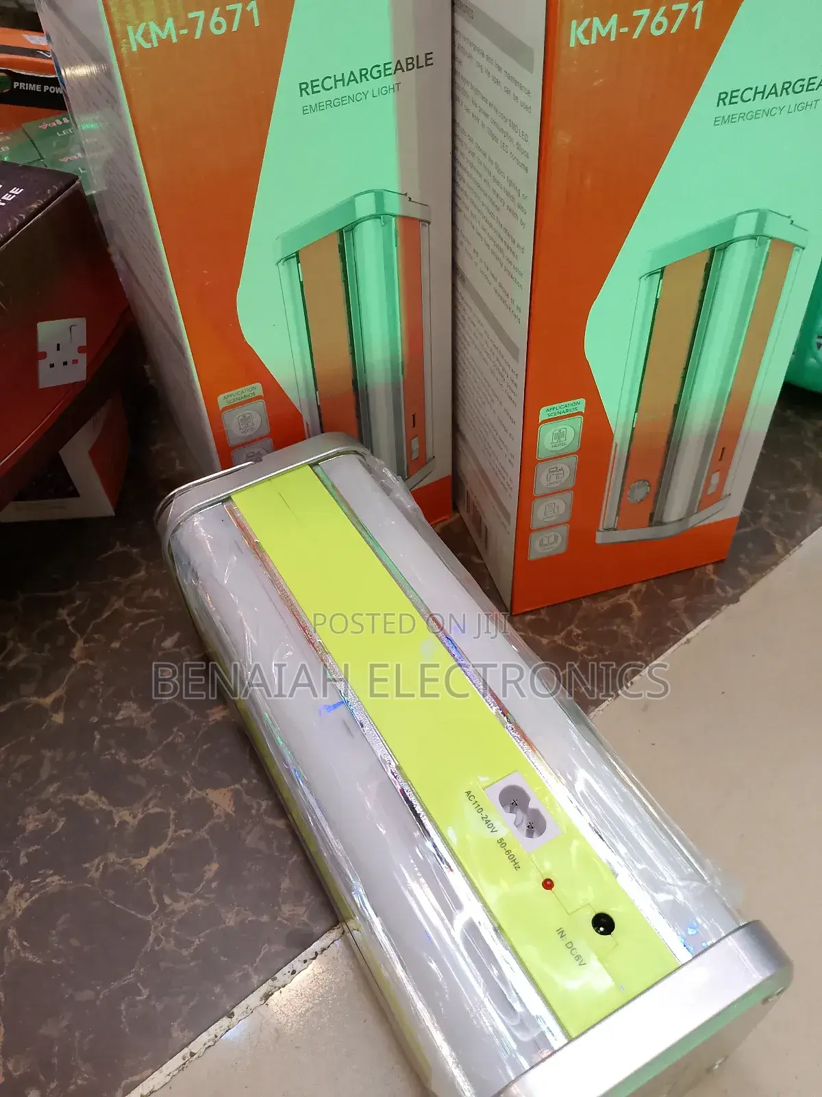 Kamisafe Rechargeable Light.AC 110-240 V.USB