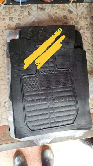 3D 4*4 Cars Black 5pc Dust Mats