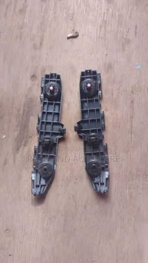 Probox /Succed Ncp160 Bumper Bracket